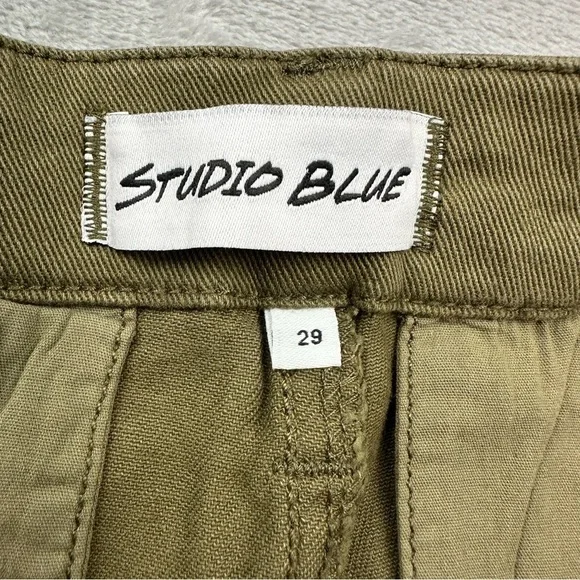 STUDIO BLUE Women's size 29 Military Olive mid-rise skinny pants NWT